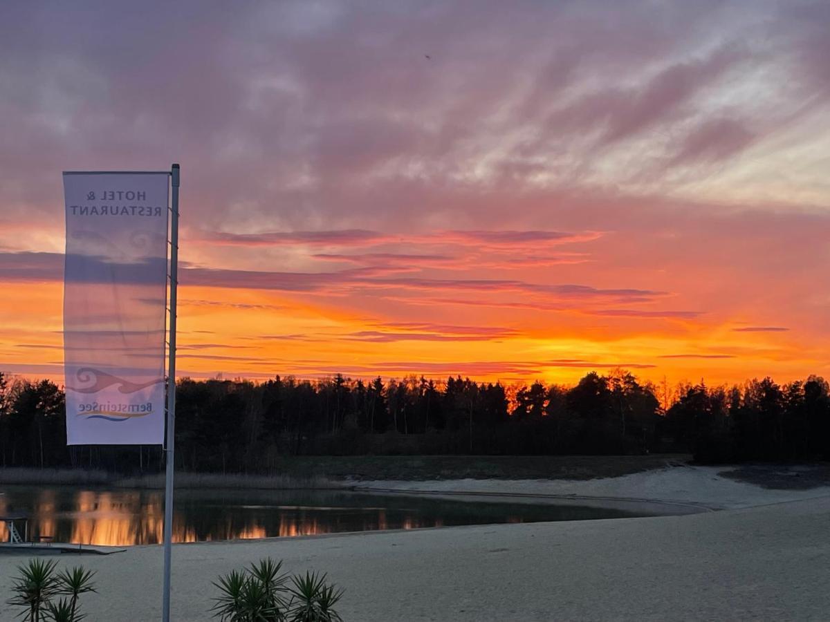 Bernsteinsee Hotel Sassenburg Eksteriør bilde